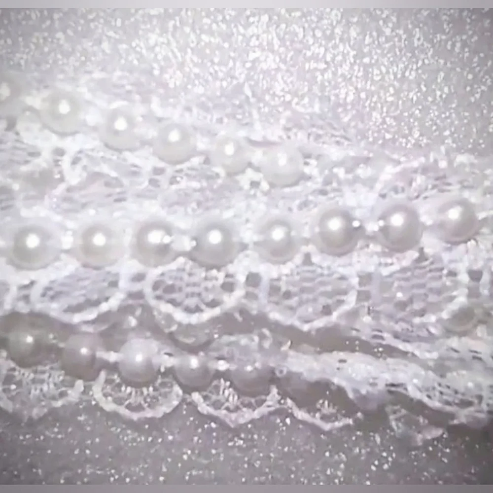 White Pearl Floral Fancy Bridal Hair Comb  New